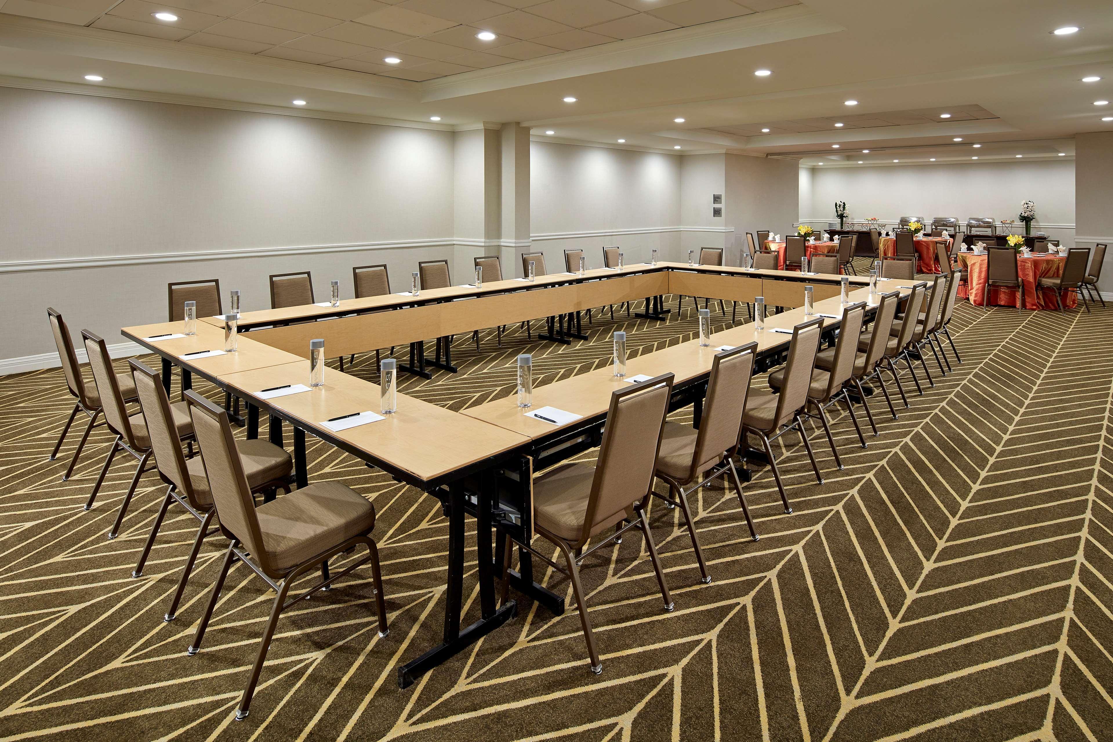 Hilton Pasadena Otel Dış mekan fotoğraf