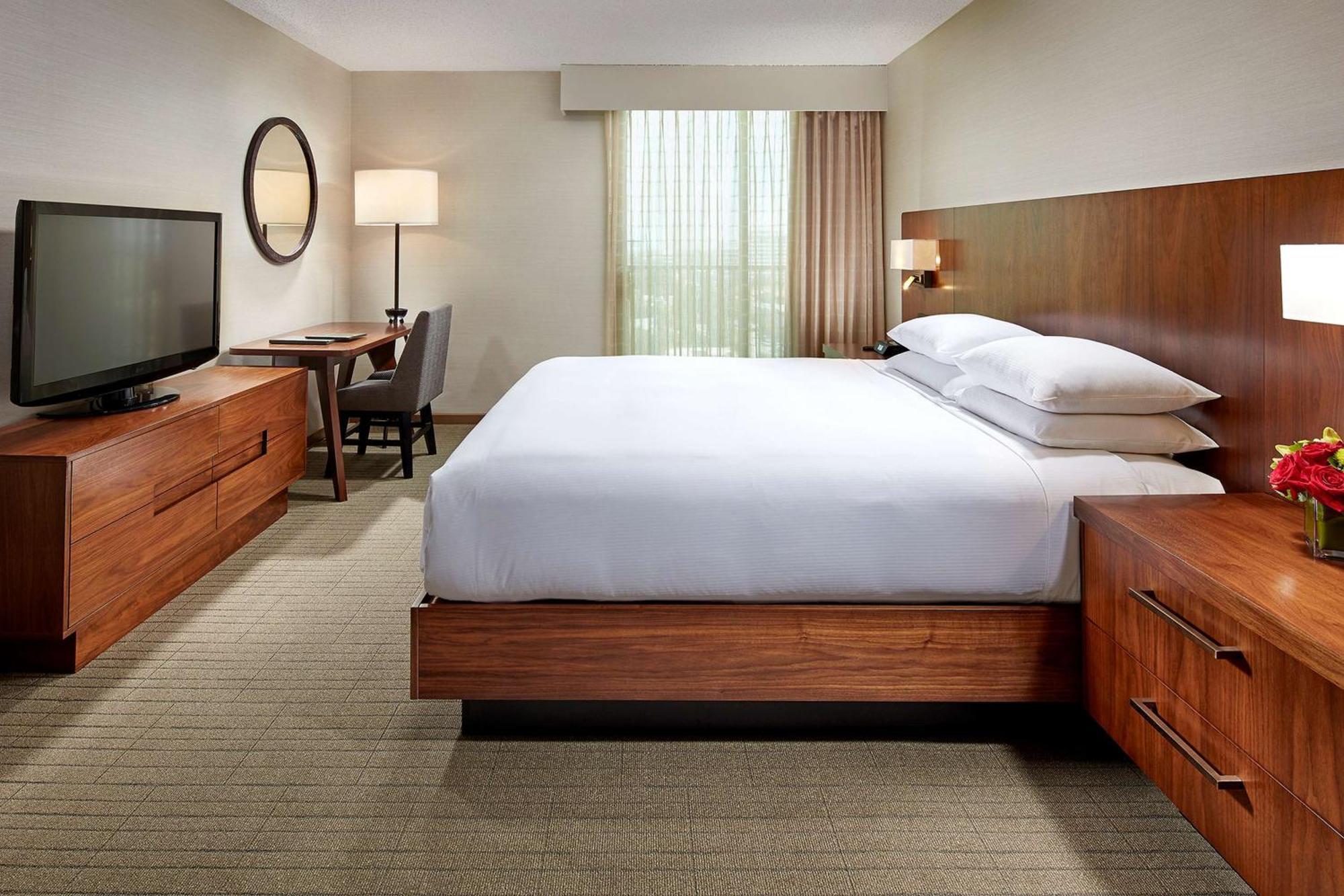 Hilton Pasadena Otel Dış mekan fotoğraf
